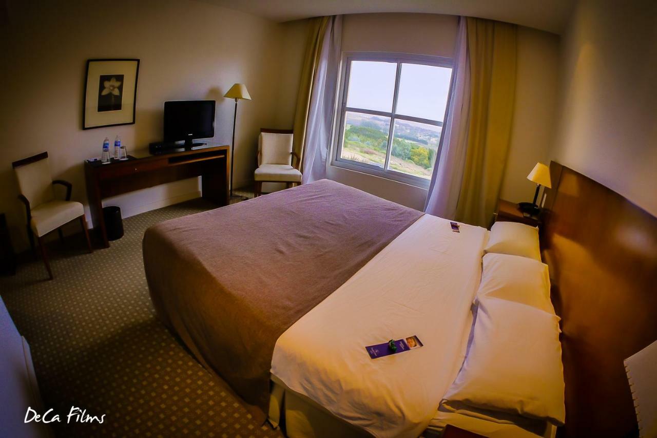 Elegance Hotel Tandil Chambre photo