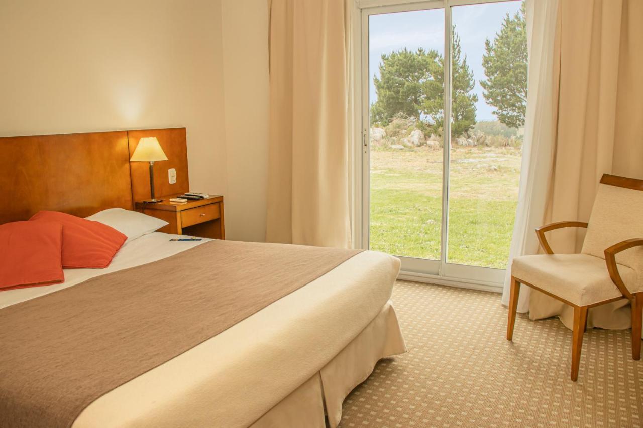 Elegance Hotel Tandil Extérieur photo